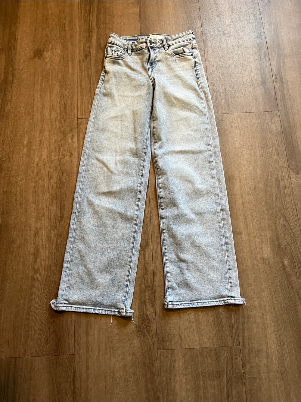 Light Blue Straight-Leg Women’s Jeans